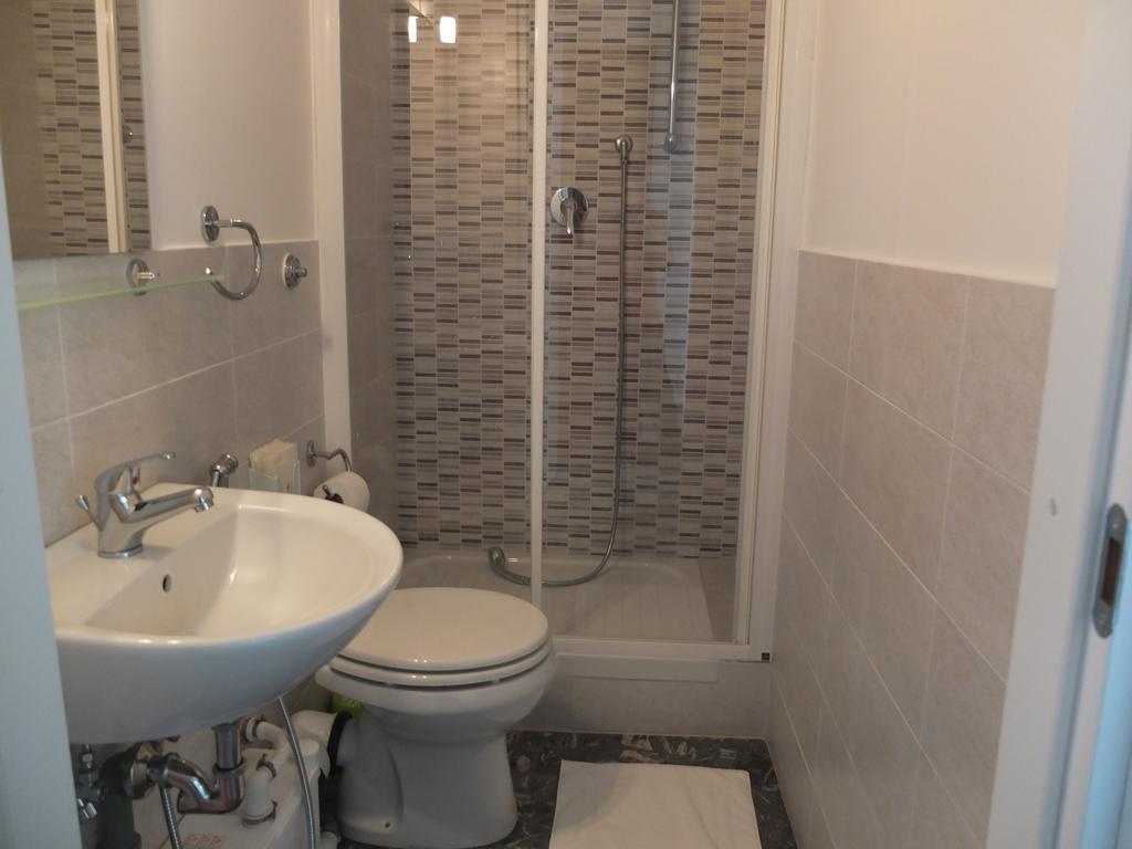 Maxim Rooms Roma Dış mekan fotoğraf