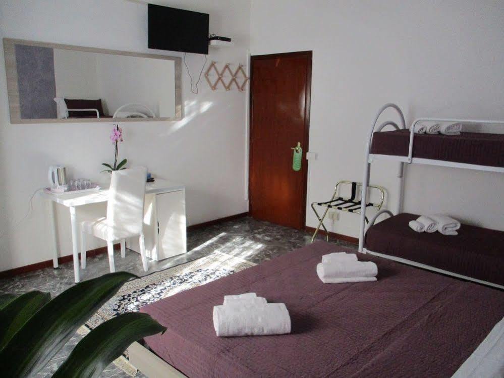 Maxim Rooms Roma Dış mekan fotoğraf