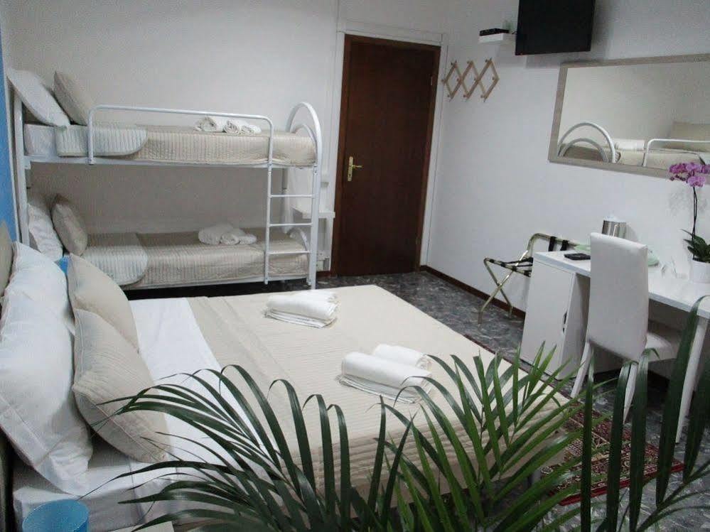 Maxim Rooms Roma Dış mekan fotoğraf