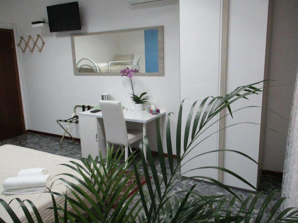 Maxim Rooms Roma Dış mekan fotoğraf