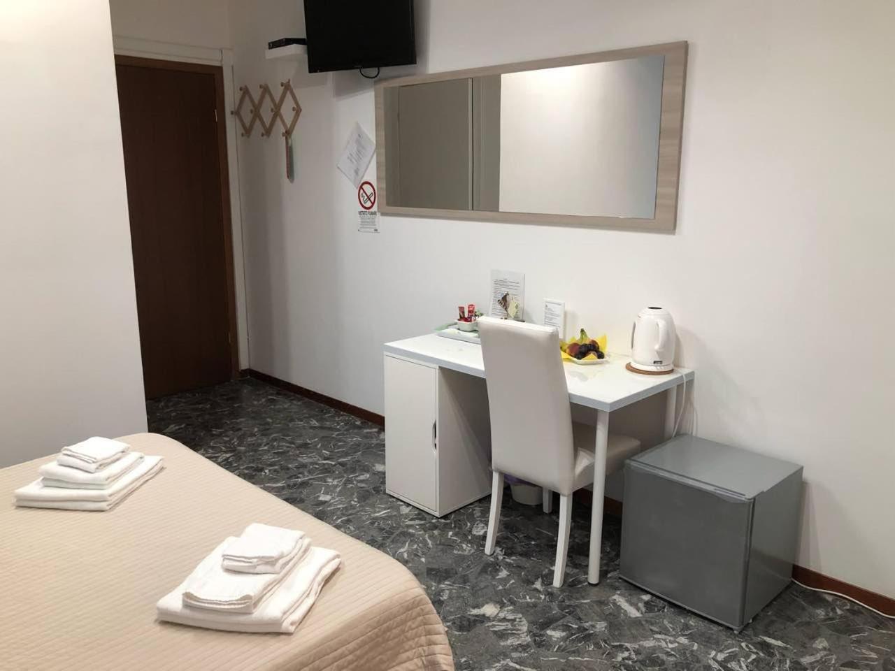 Maxim Rooms Roma Dış mekan fotoğraf